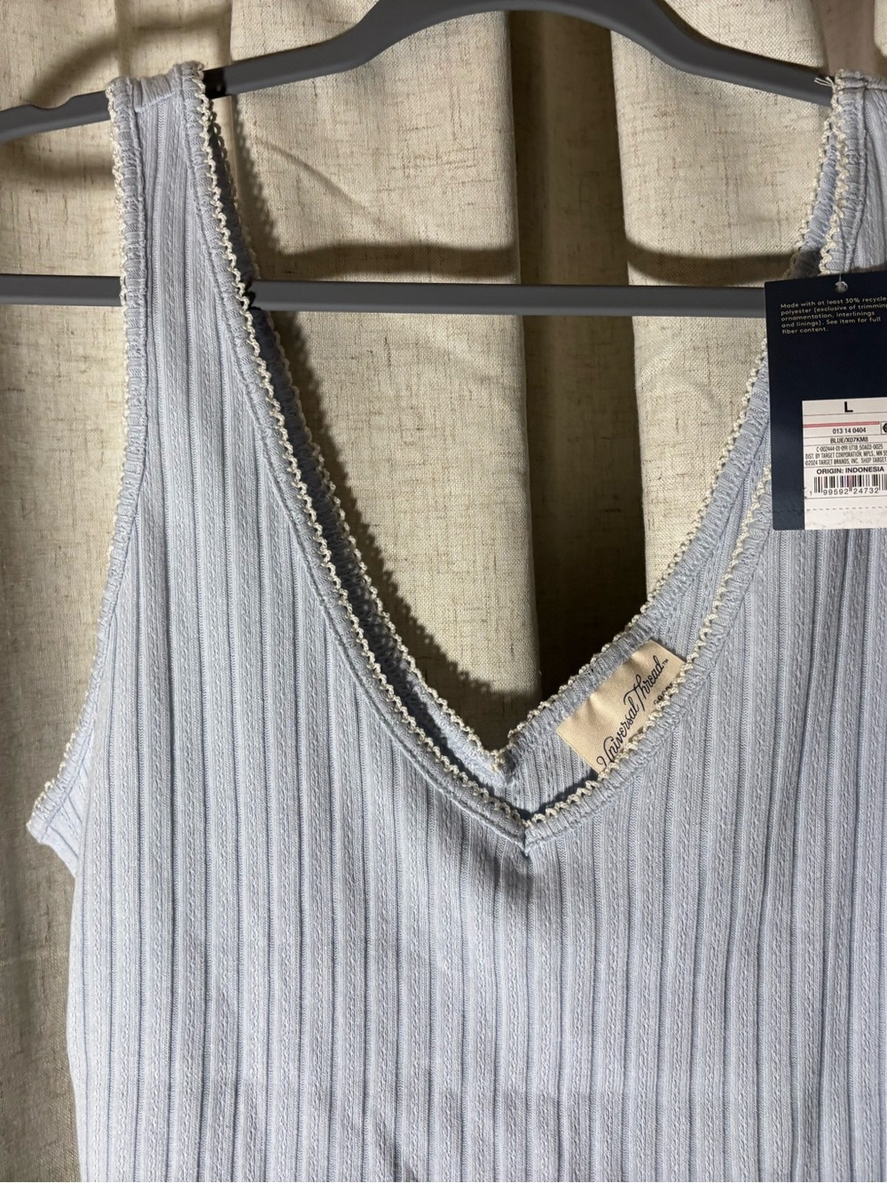 Universal Thread Light Blue Ribbed V-Neck Tank - Picture 2 of 3